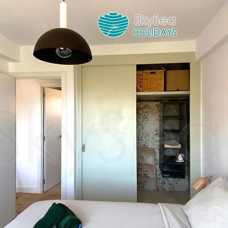 Skyseaholidays Centro Apartmán *