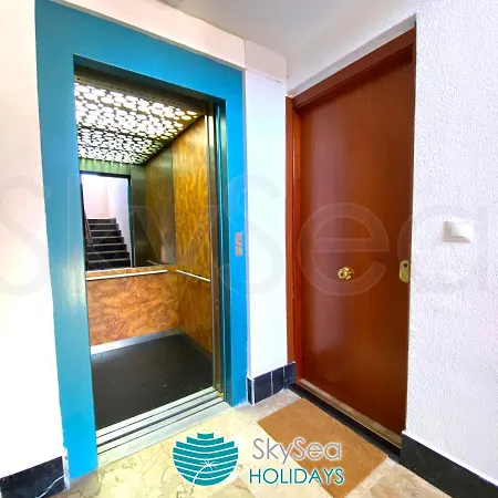 Skyseaholidays Centro Apartment
