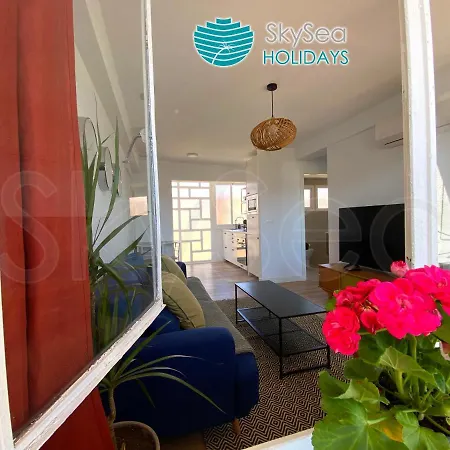 Skyseaholidays Centro Apartamento